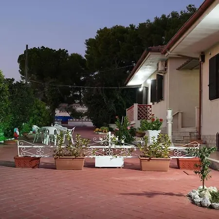 Ada Villa Leporano