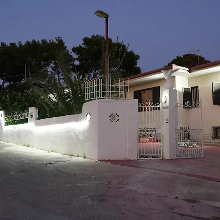 Ada Villa