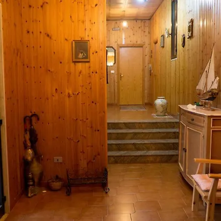 Ada Villa Leporano